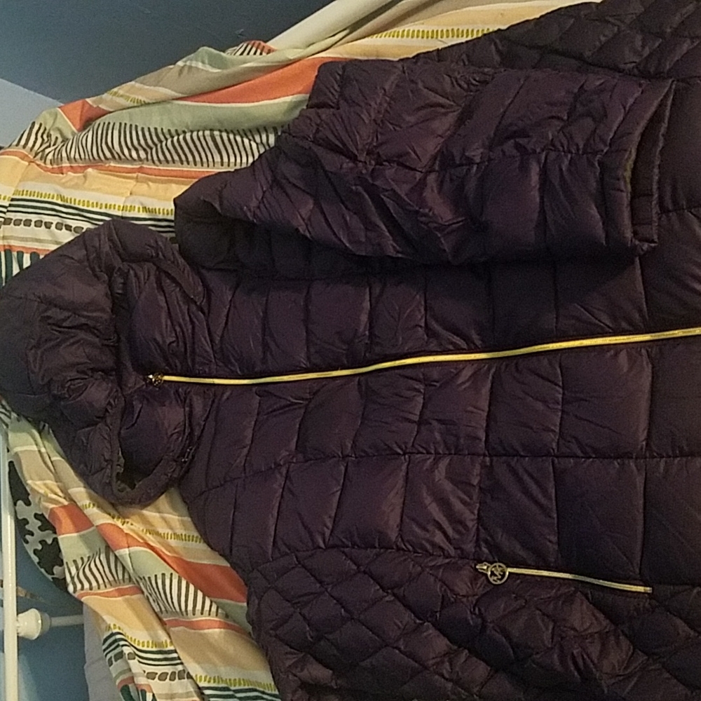 Michael Kors Women's 2x down purple jacket